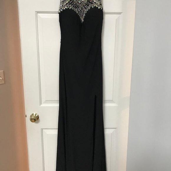 Black beaded prom dress - Picture 2 of 2